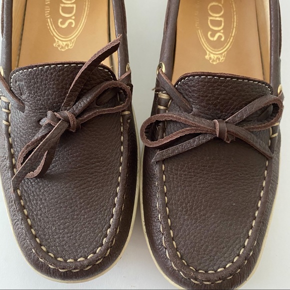 Tod's Slip On Moccasin Gommino Loafers Leather - Picture 2 of 7